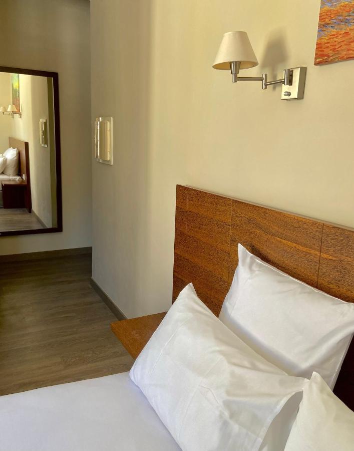 Hotel La Falaise كوتيغانس المظهر الخارجي الصورة